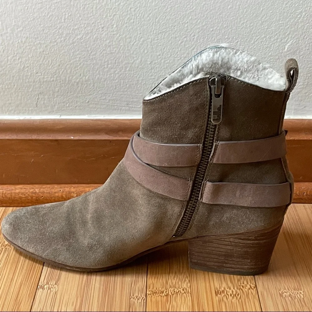 Belle by Sigerson Morrison Laica Gray Suede  Faux Fur Lined Booties size 7.5B - Picture 6 of 16